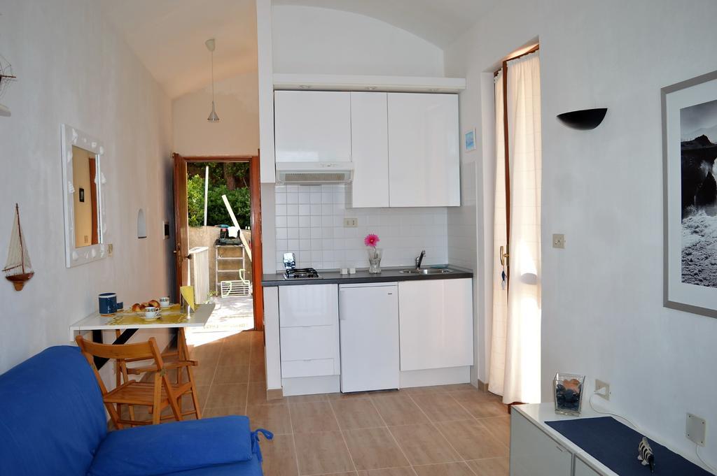 Ferienwohnung House Grecale Moneglia Zimmer foto